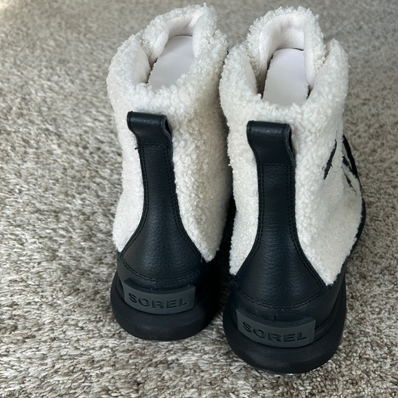 NIB! Sorel Explorer II Joan Cozy Sherpa Snow Boots - Picture 6 of 9